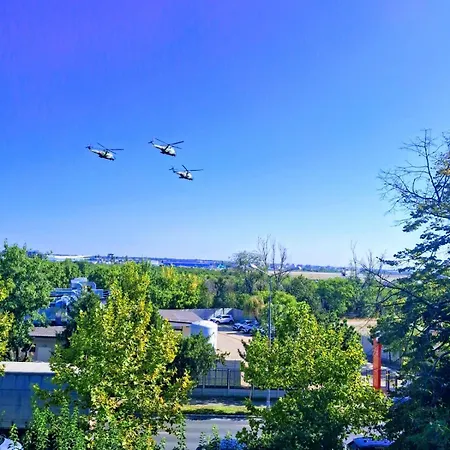 Appartement 11 Baneasa Airport *