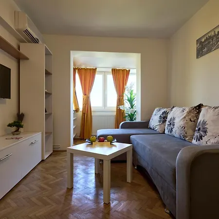 Appartement 11 Baneasa Airport Boekarest
